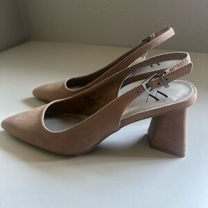Worthington wilder pointed toe flared heel pumps. Size 6.5
